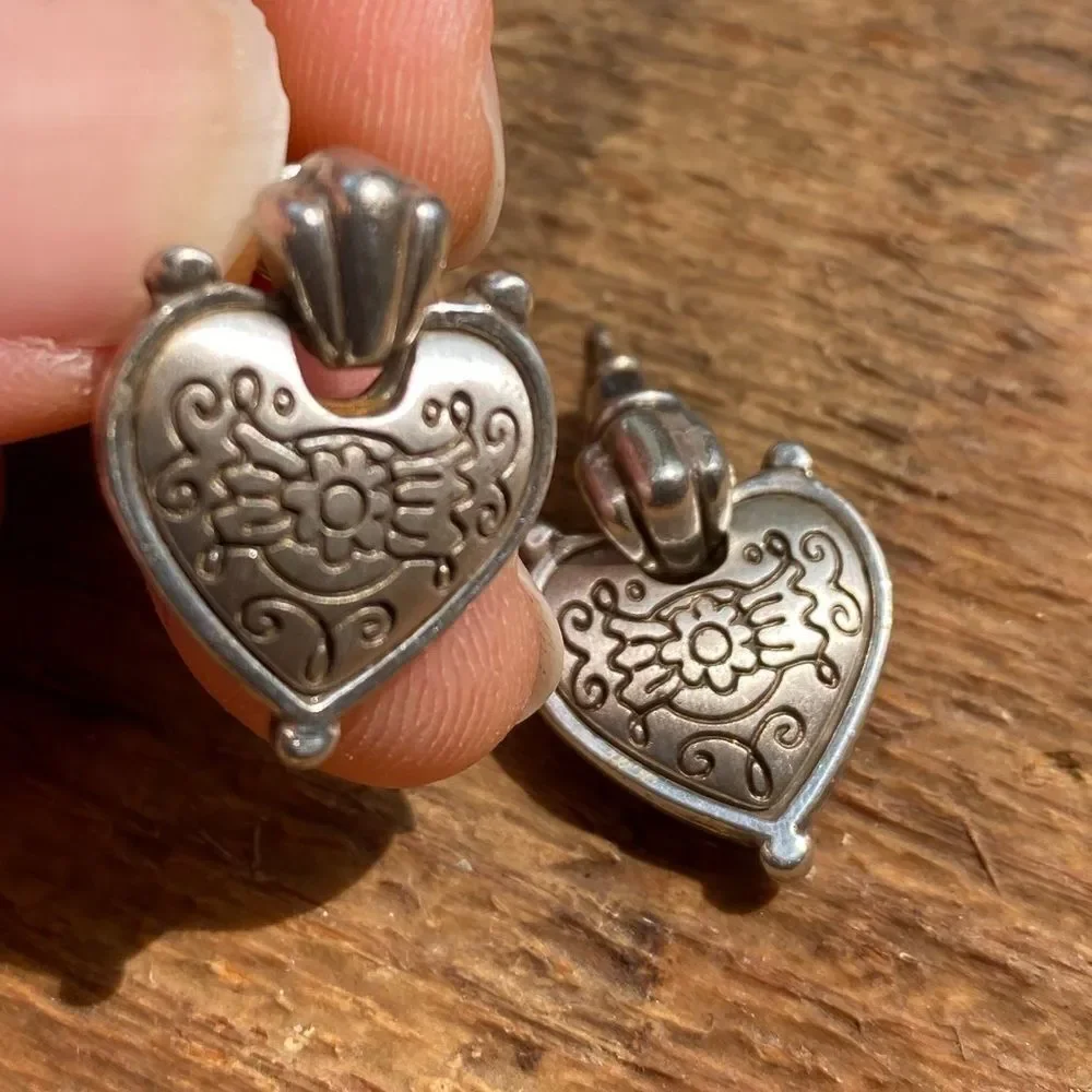 Brighton retired etched heart swivel post‎ earring